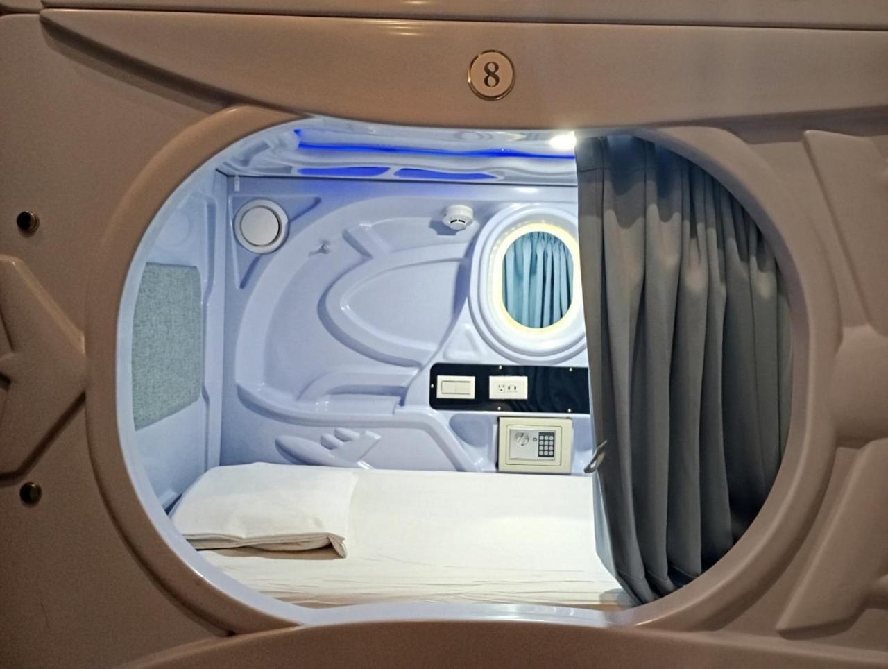 Sleepbox Hostel Taipei Dış mekan fotoğraf