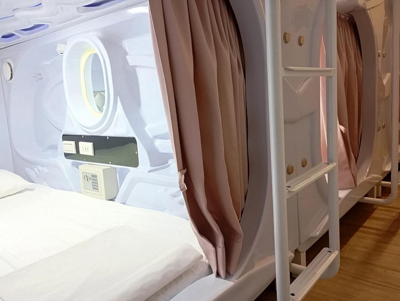 Sleepbox Hostel Taipei Dış mekan fotoğraf