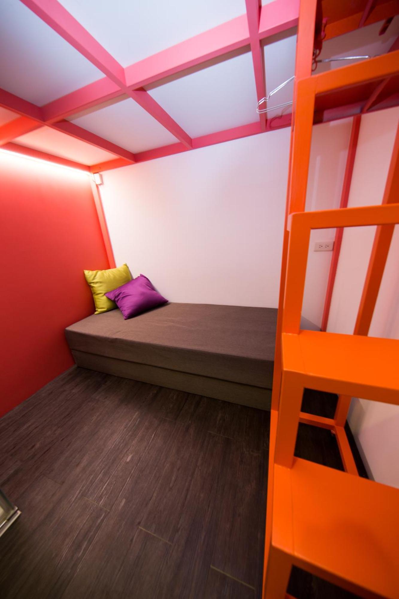 Sleepbox Hostel Taipei Dış mekan fotoğraf